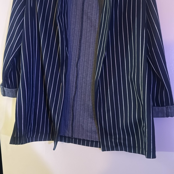 Pinstripe cardigan blazer - Picture 2 of 3